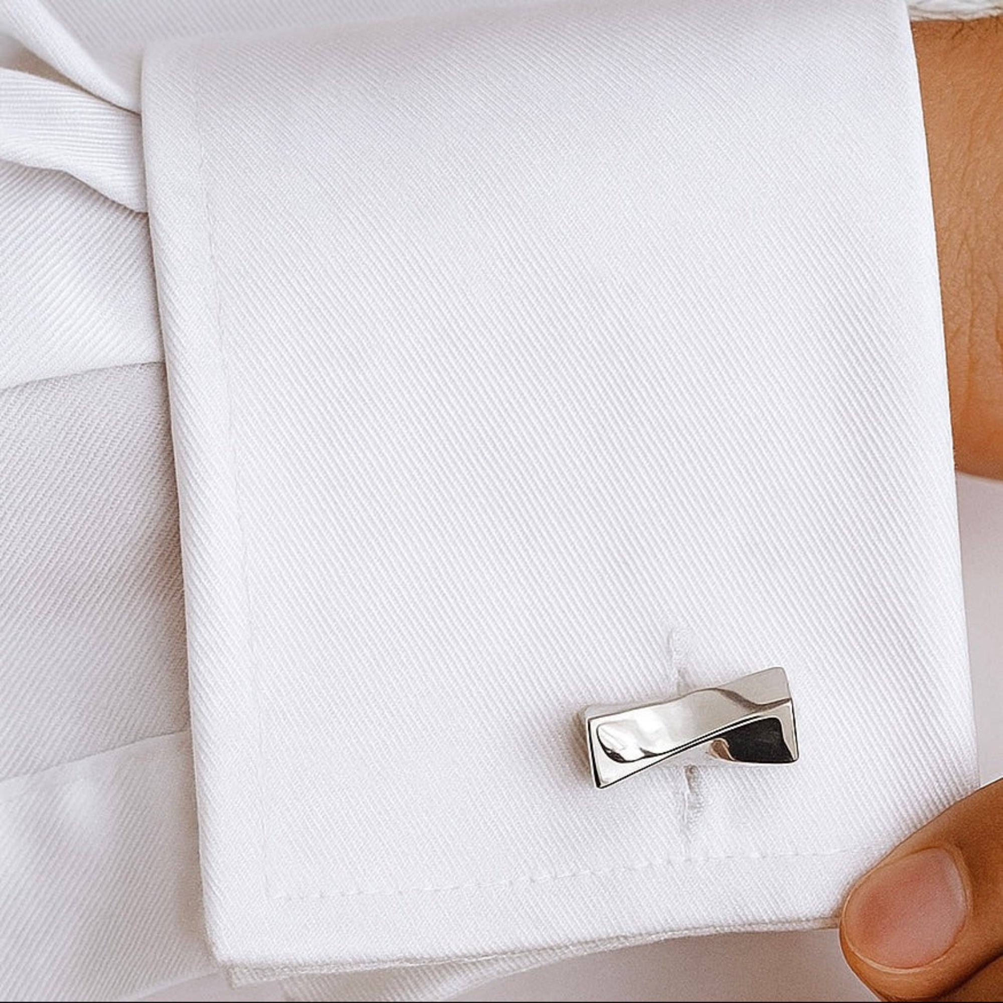 The Quiet Twist of Elegance