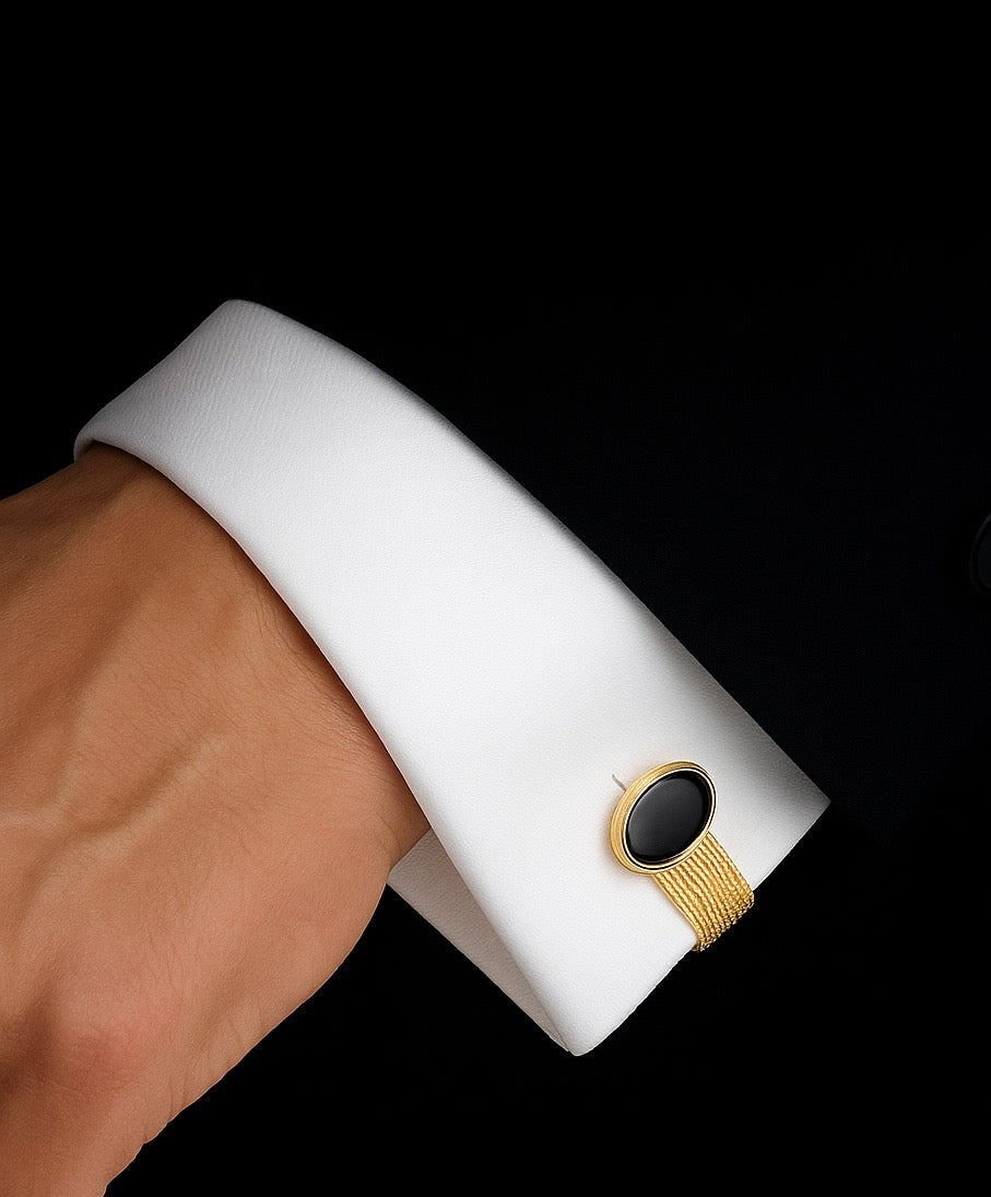 “Noir Thread” — The Black & Gold Statement